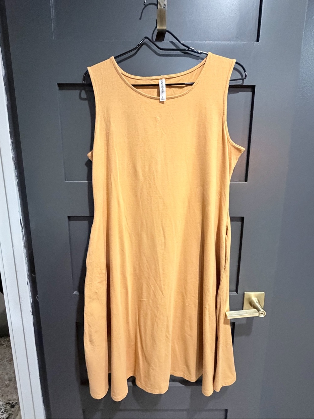 Anna Premium Sleeveless Swing Midi Dress